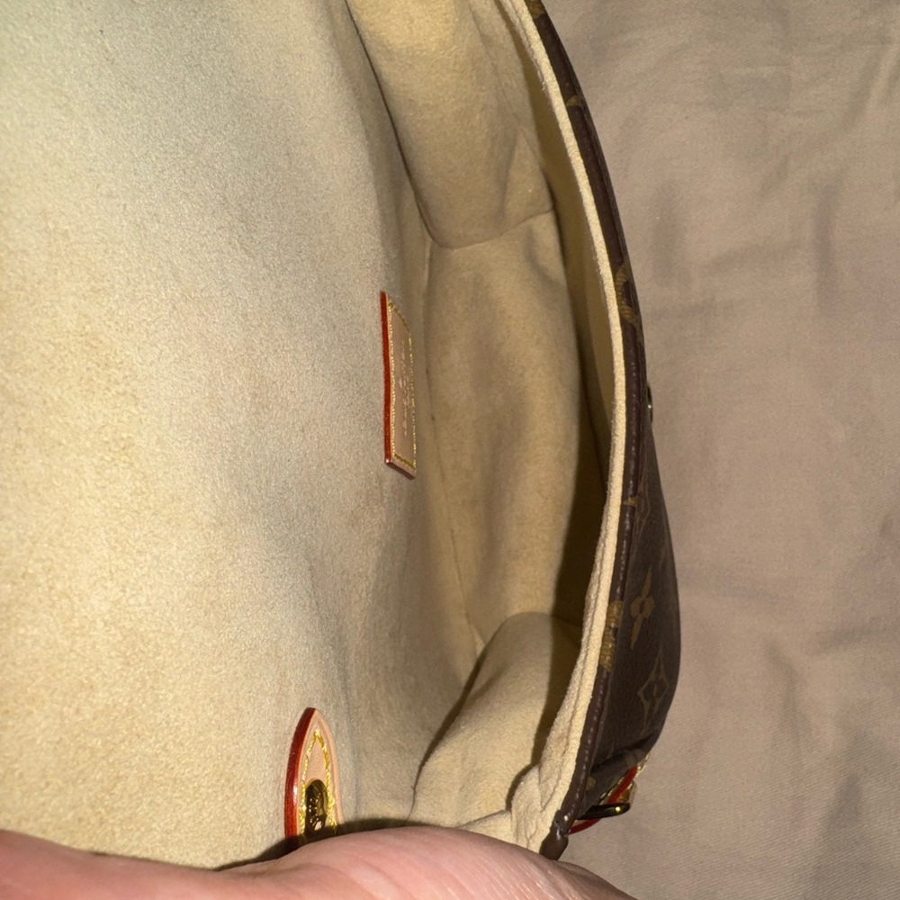 Saumur BB Louis Vuitton bag